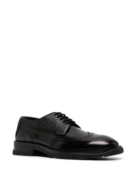 Lace-up brogues