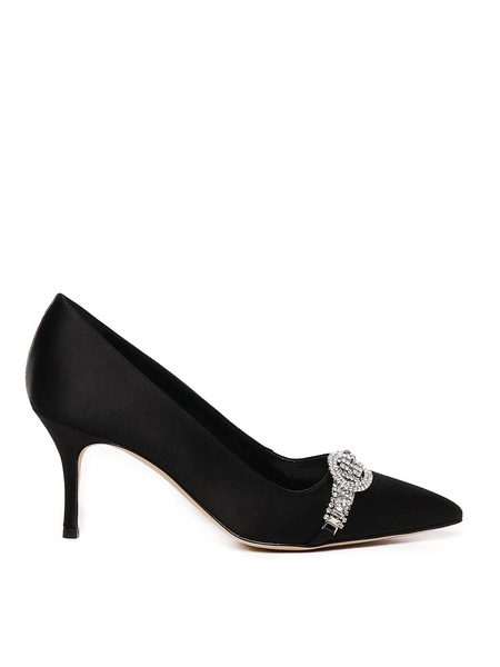 Satin pumps