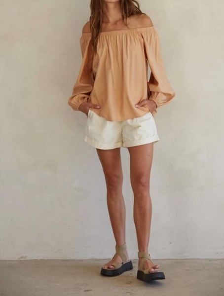 l7004 | off the shoulder long sleeve top in peach