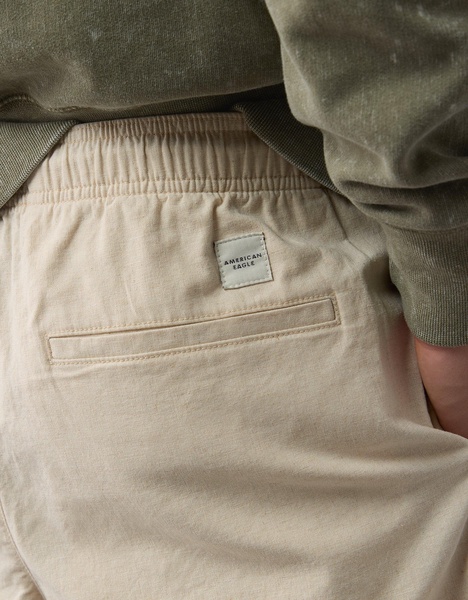 ae flex 7" lived-in linen-blend trekker short