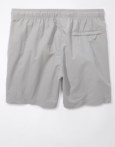 ae 24/7 5.5" trekker short