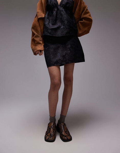 Topshop clean pelmet in black floral jacquard