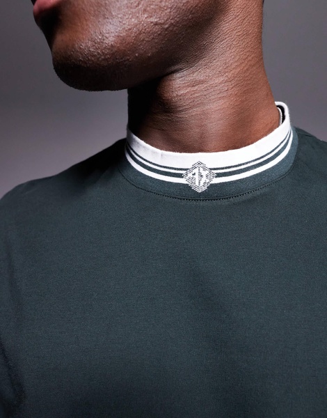 Armani Exchange t-shirt with contrast logo neckline in green