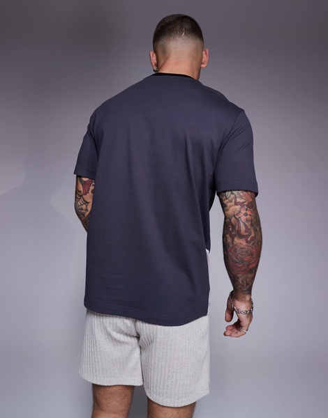 Armani EA7 color block central logo T-shirt in black