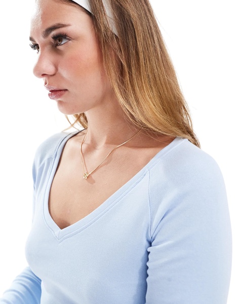 Bershka v-neck long sleeve tee in baby blue