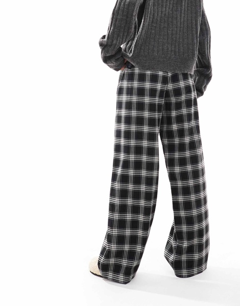 Bershka Petite tie waist wide leg pants in black check