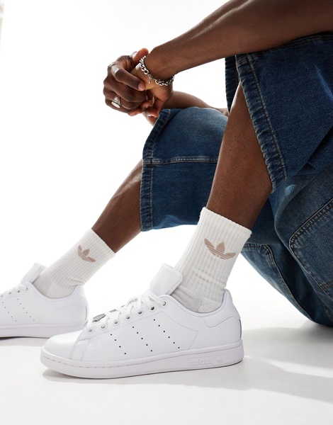 adidas Originals Stan Smith sneakers in white
