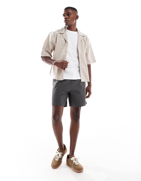 Brave Soul midweight short sleeve t-shirt in white