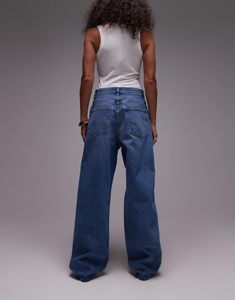 ARKET Amber barrel leg jeans in light washed blue