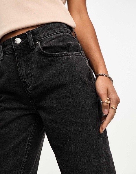 ASOS DESIGN Hourglass mid rise straight jeans in black