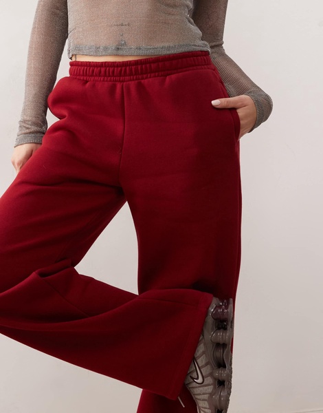 Reclaimed Vintage oversized sweatpants in burgundy