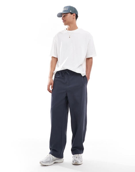 Bershka relaxed tailored pants in dark blue