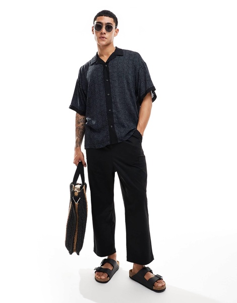 ADPT oversized camp collar shirt with boarder print in gray