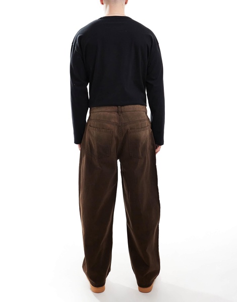 Bershka balloon fit jeans in vintage brown