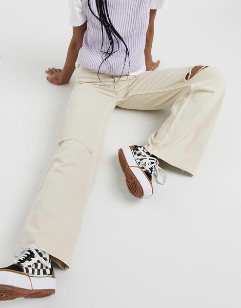 Bershka cotton wide leg 90s jean with knee rip in ecru - CREAM