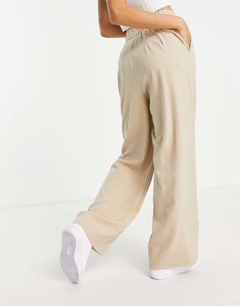 Stradivarius Petite wide leg relaxed dad pants in beige
