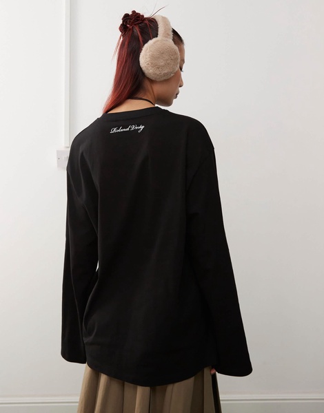 Reclaimed Vintage unisex oversized skater long sleeve t-shirt in black