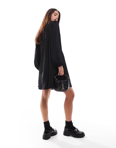 Vero Moda v-neck smock mini dress with puff sleeves in black