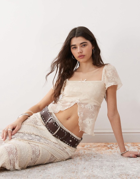 Reclaimed Vintage split front lace top with bow details in ivory