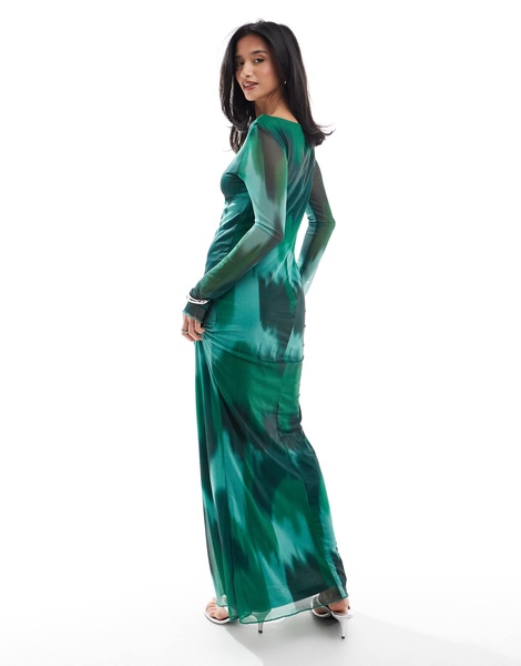 Vero Moda Petite long sleeved mesh maxi dress in dark green abstract