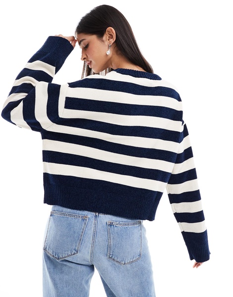 Bershka chunky crew neck sweater in navy & white stripe