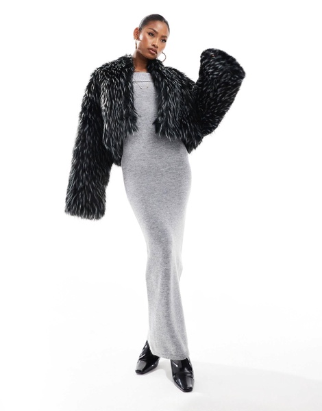 Aria Cove cropped faux fur oversized collar jacket in black
