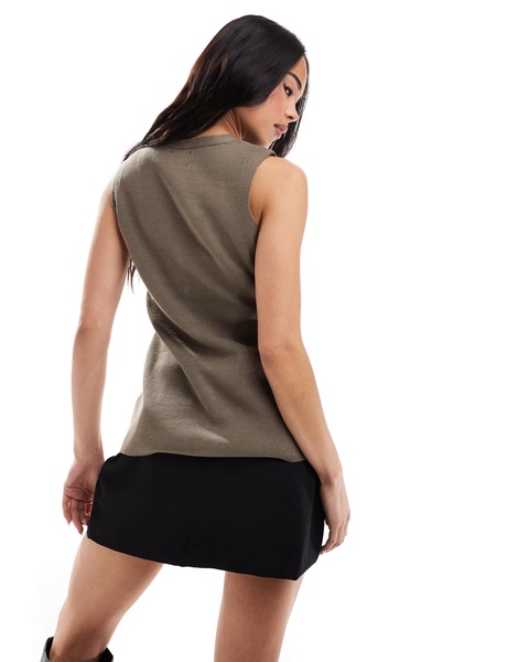 ASOS DESIGN knitted structured vest with contrast buttons in mocha