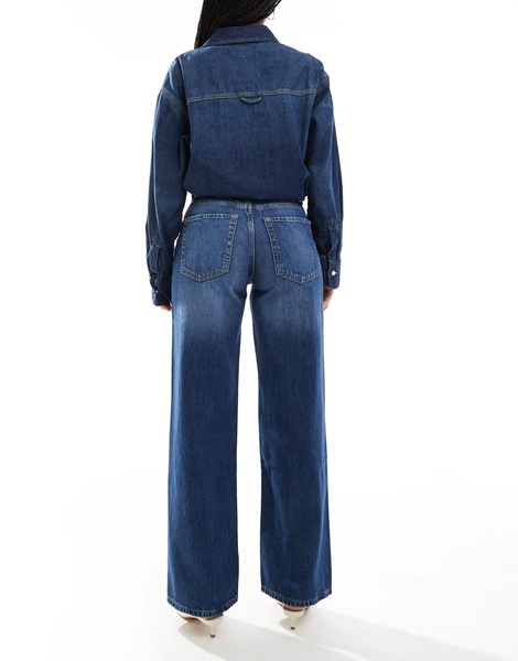Bershka high waisted 90s wide leg jeans in dark wash