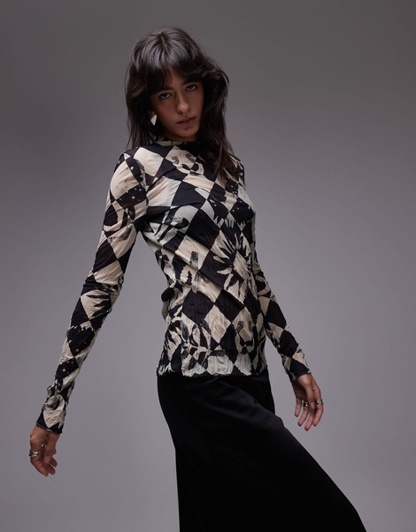 Topshop longsleeve crinkle checkerboard top in mono
