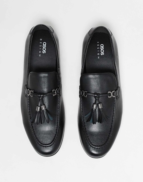 ASOS DESIGN loafers in black with tassel detail