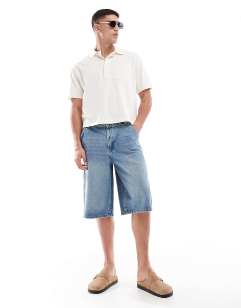 Bershka skater fit denim shorts in mid blue