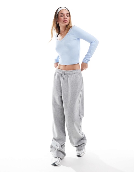Bershka v-neck long sleeve tee in baby blue