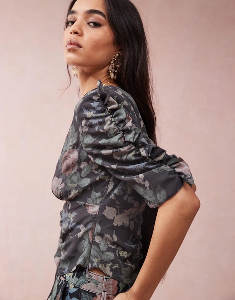 ASOS DESIGN v neck tea blouse in in floral print
