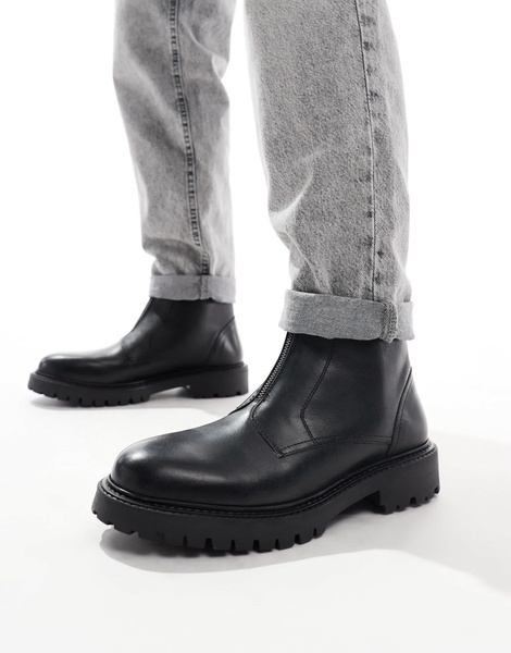 ASOS DESIGN boots in black leather with zip