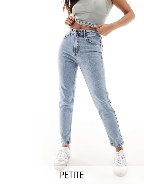 Stradivarius Petite slim mom jean with stretch in washed blue