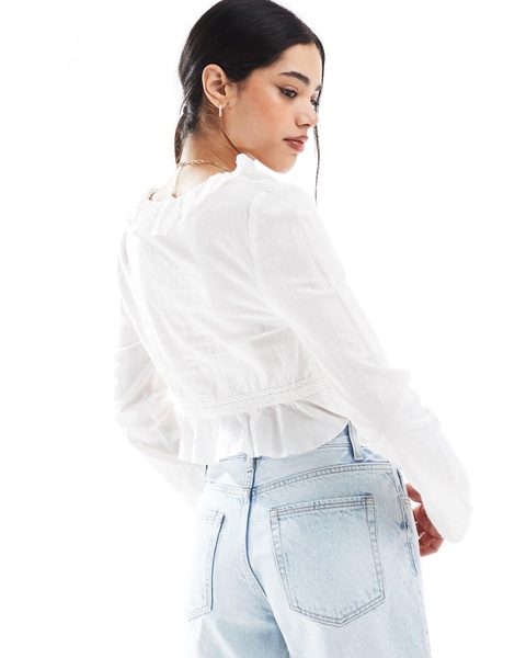 Bershka ruffle detail top in white
