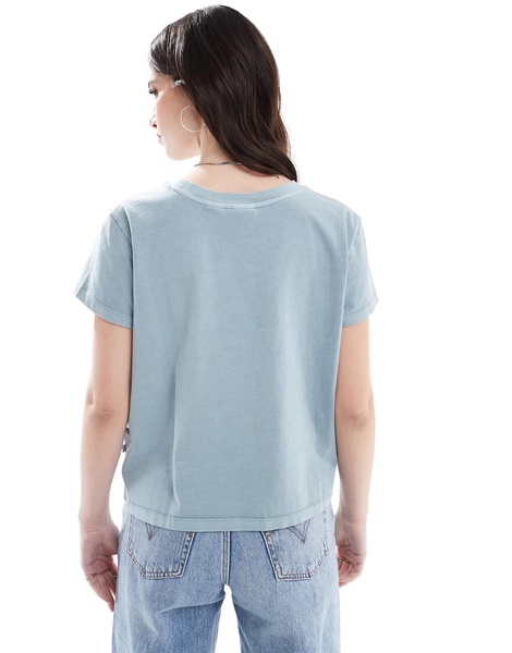 Levi's varsity tonal applique logo boxy T-shirt in mid blue