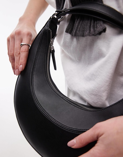 Mango rounded shoulder bag in black