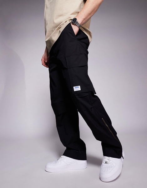 HUGO Blue Glarc cargo pants in black