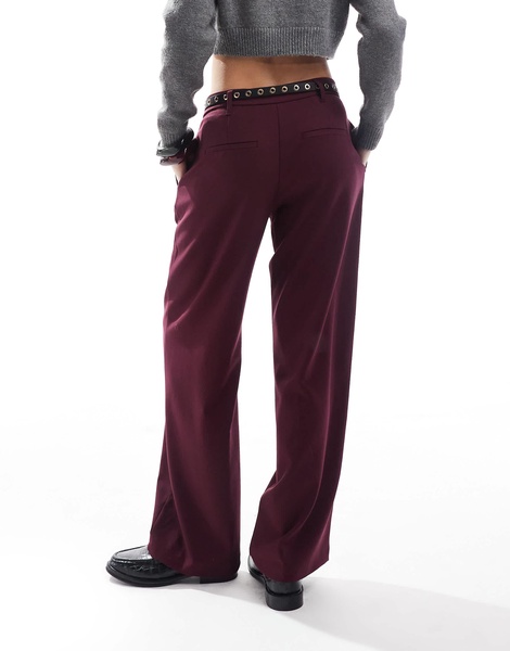 Bershka low rise wide leg tailored pants in burgundy