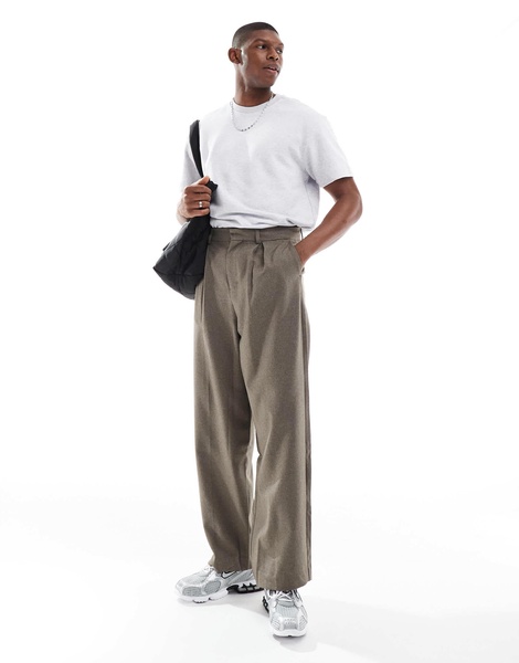 Bershka heavy weight oversized t-shirt in gray