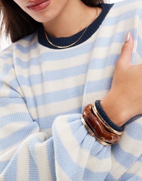 ASOS DESIGN knitted sweater in blurred blue stripe