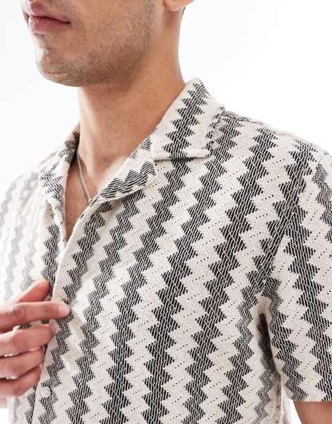 Brave Soul short sleeve knit shirt with textured stripe in gray and white