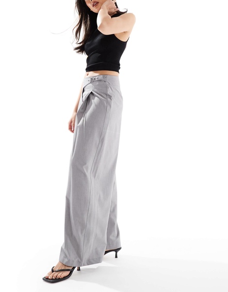 Bershka wide leg tailored pants with belt detail in light gray