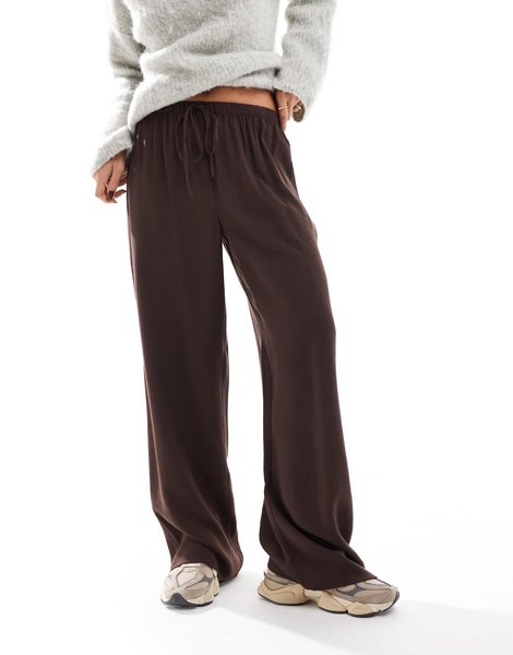 ASOS DESIGN soft tailored wide leg pull on pants in chocolate