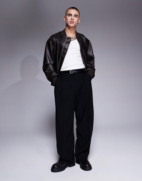 ASOS DESIGN smart wide leg pants with front pleat in black