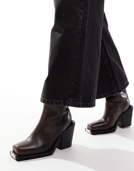 ASOS DESIGN Relax leather toe-clip western boots in brown burnish