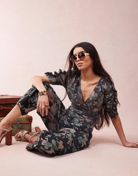 ASOS DESIGN v neck tea blouse in in floral print