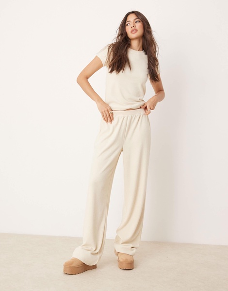 ASOS DESIGN mix & match lounge fluffy sock tee in cream