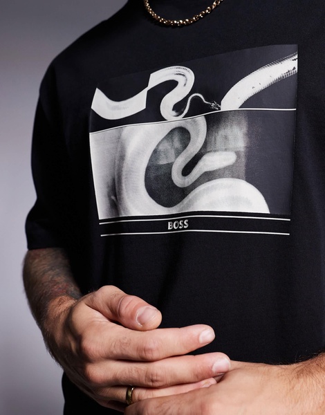 BOSS Orange Te_Barragan x-ray snake logo print T-shirt relaxed fit in black